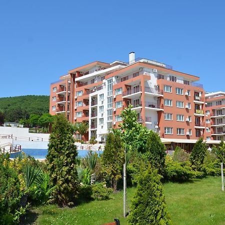 Single Private Apartments In Marina View Fort Beach Sveti Vlas Esterno foto