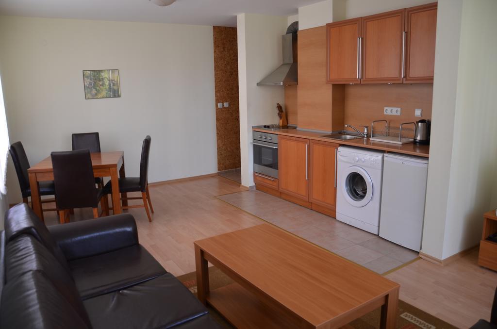 Single Private Apartments In Marina View Fort Beach Sveti Vlas Esterno foto