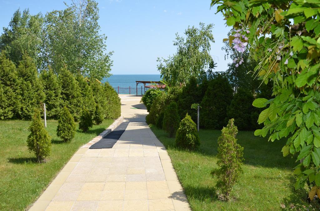 Single Private Apartments In Marina View Fort Beach Sveti Vlas Esterno foto