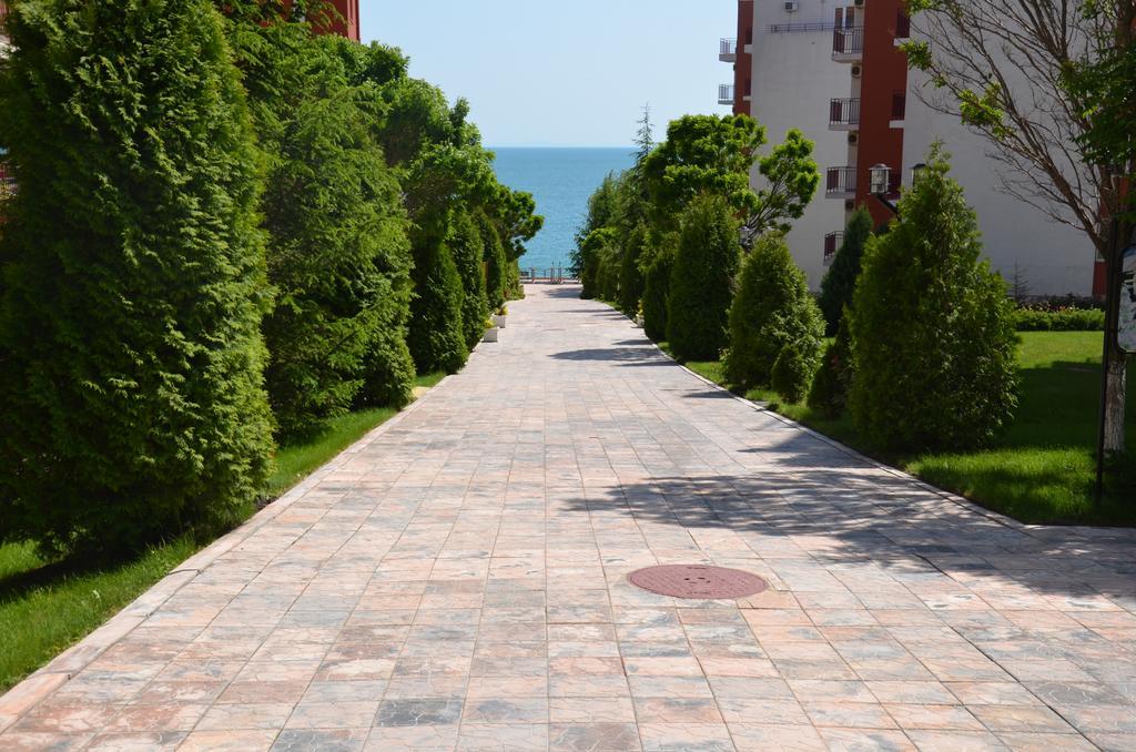 Single Private Apartments In Marina View Fort Beach Sveti Vlas Esterno foto